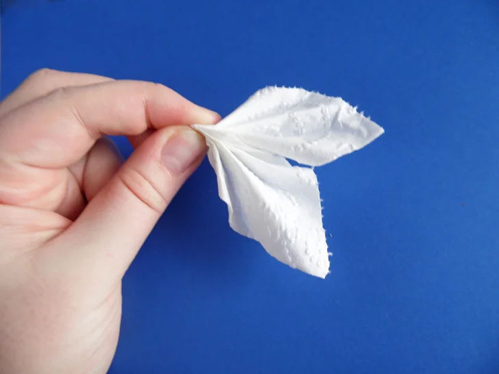 toilet paper rose step 3