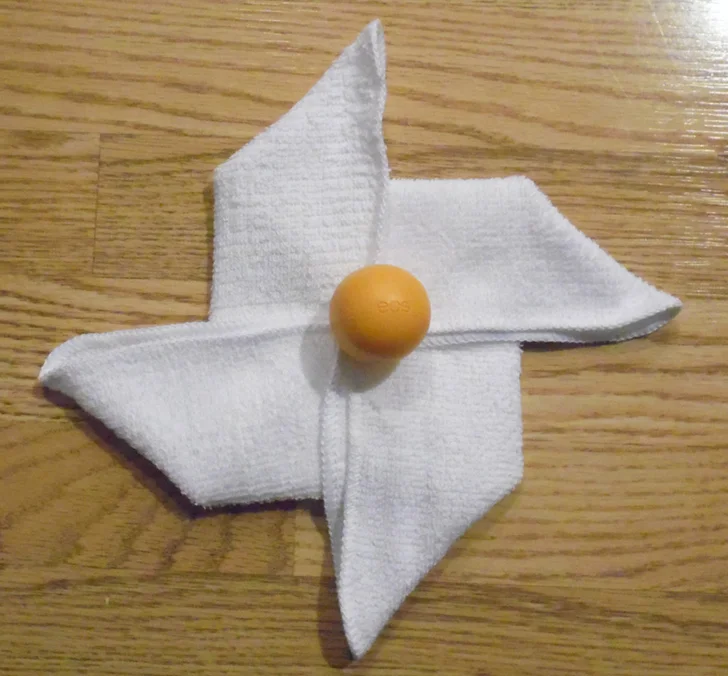 towel origami pinwheel step 3