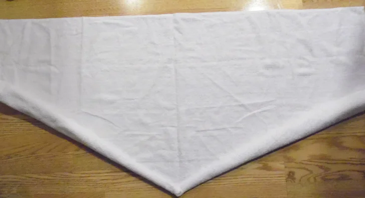 towel origami heart step 1