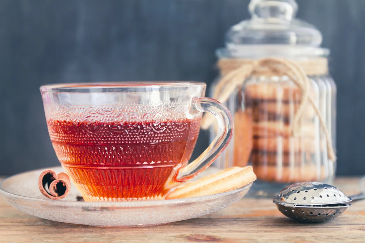 Cup of tea with cookies