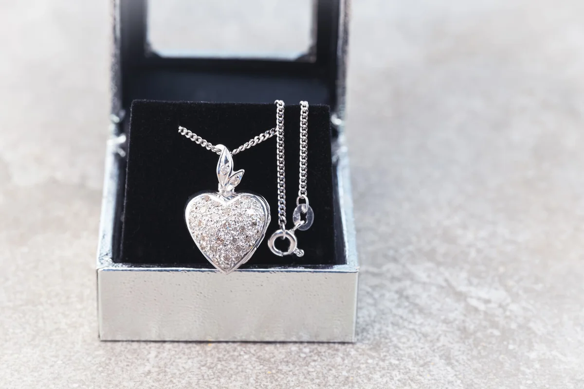 White gold diamond locket pendant with necklace