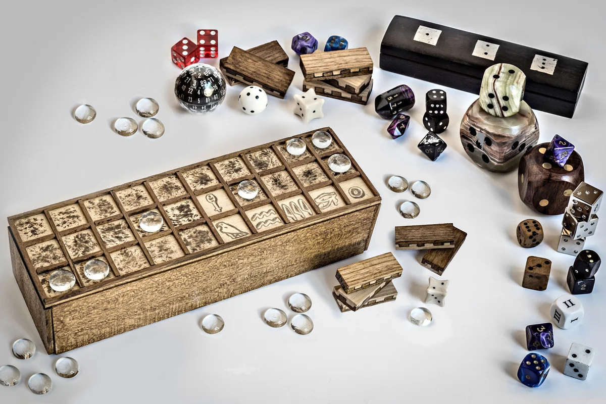 Senet and dices board games