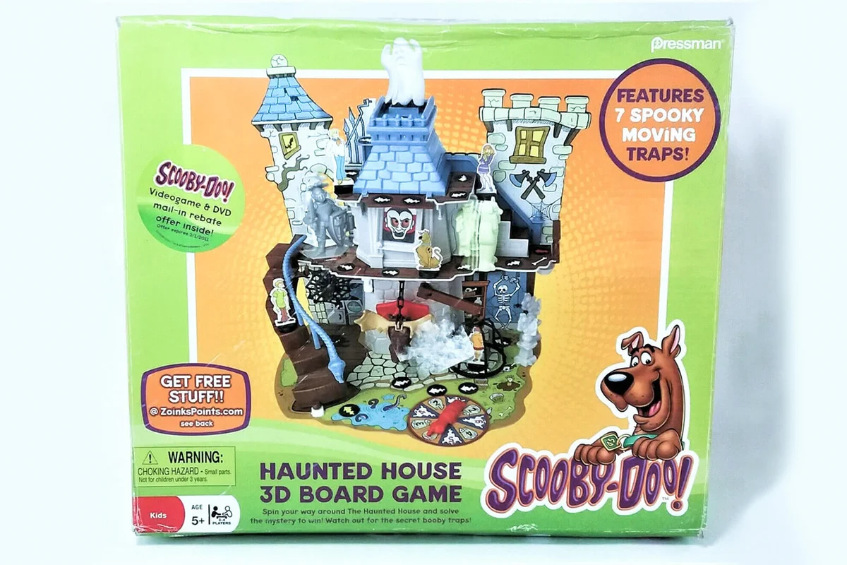 Pressman Scooby-Doo Haunted House 3D Board Game Missing Velma Figure 2009