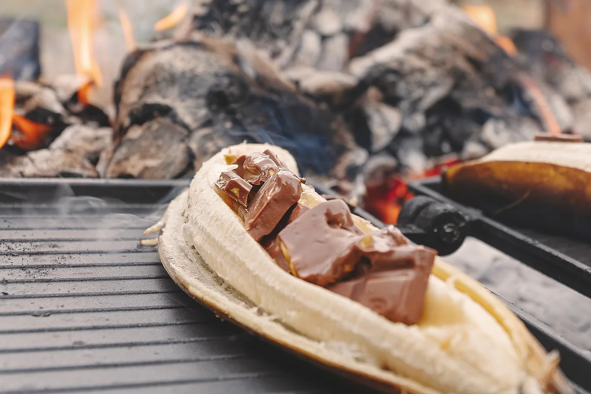 Grilled Banana Canoe