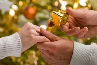 Christmas marriage proposal Image used under license from IstockPhoto