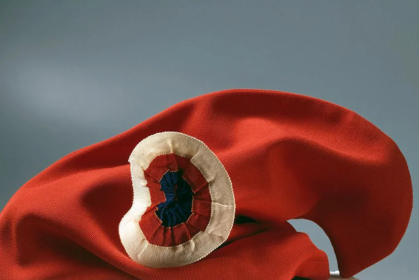 Phrygian cap with tricolor cockade