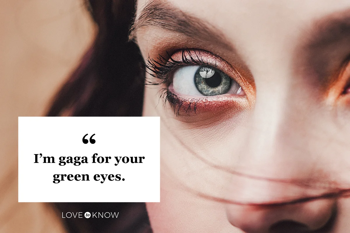 Beautiful face and green eye close up