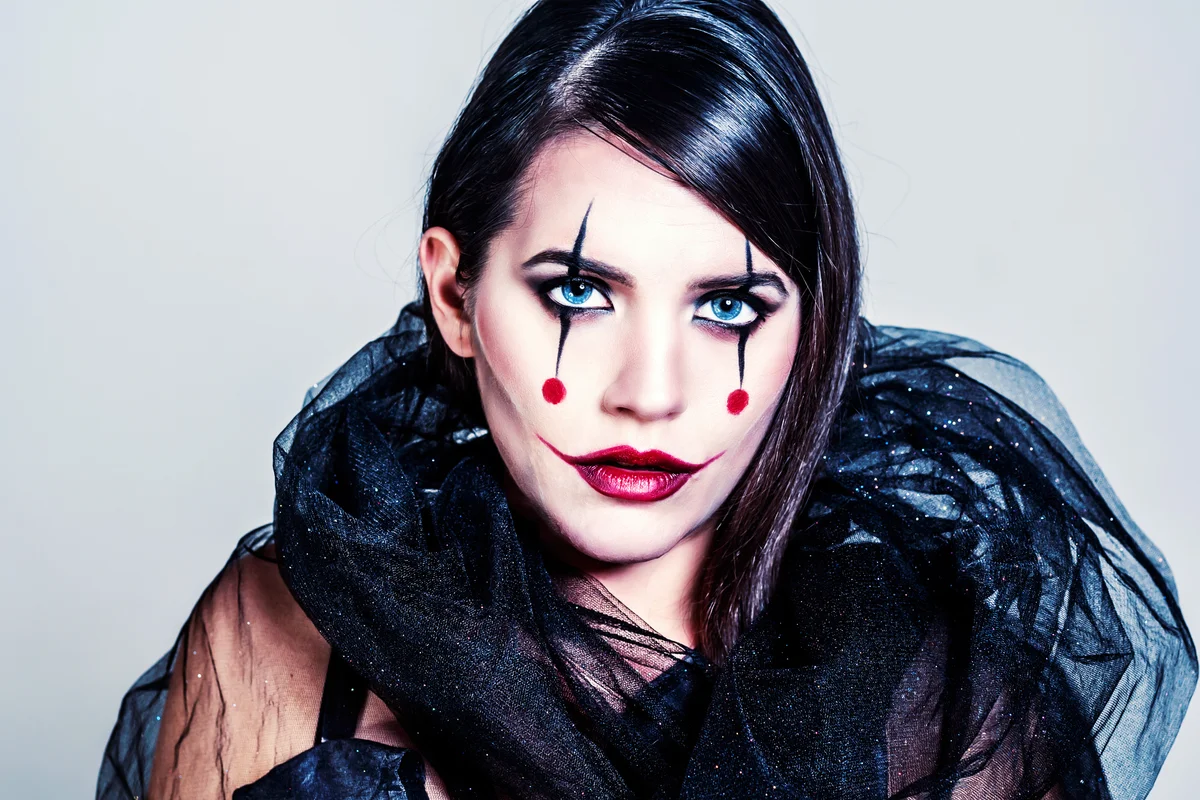 Harlequin makeup