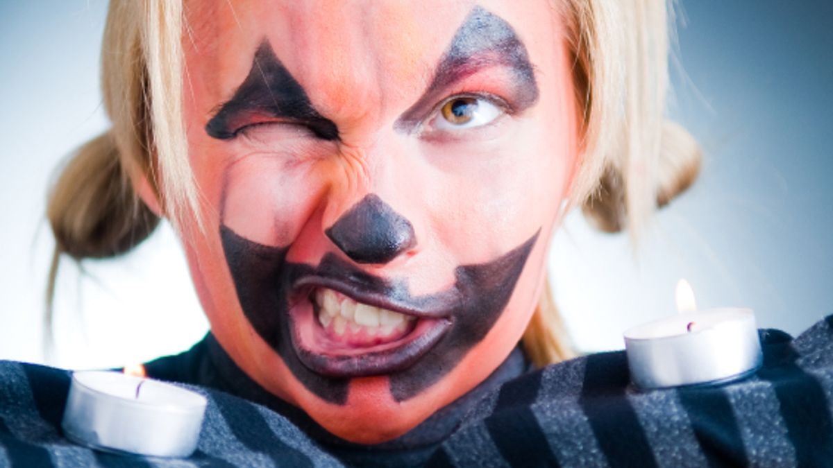 Halloween Face Paint Ideas That Are Eerily Easy