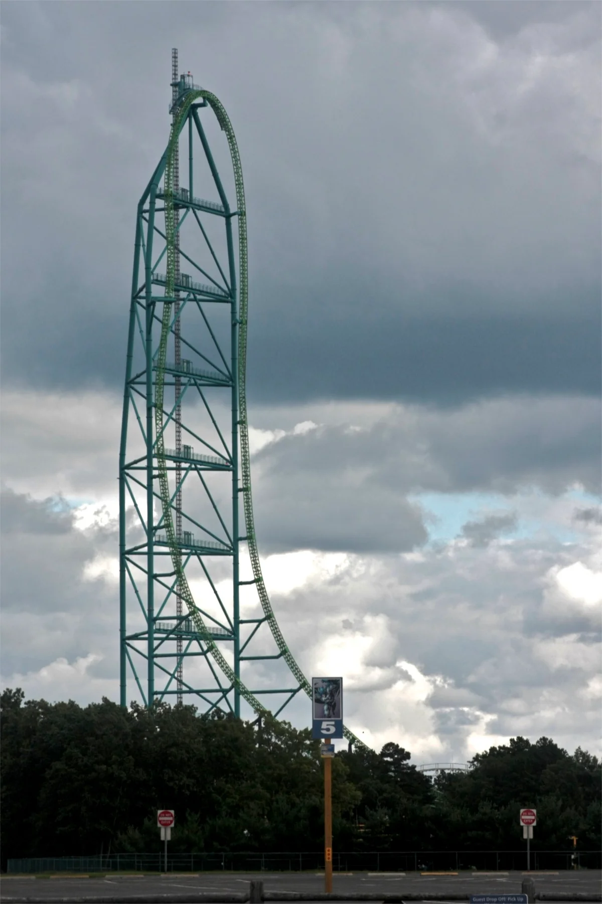 Kingda Ka Roller Coaster (https://www.flickr.com/photos/81565156@N00/6200758079/) / https://creativecommons.org/licenses/by-sa/2.0/