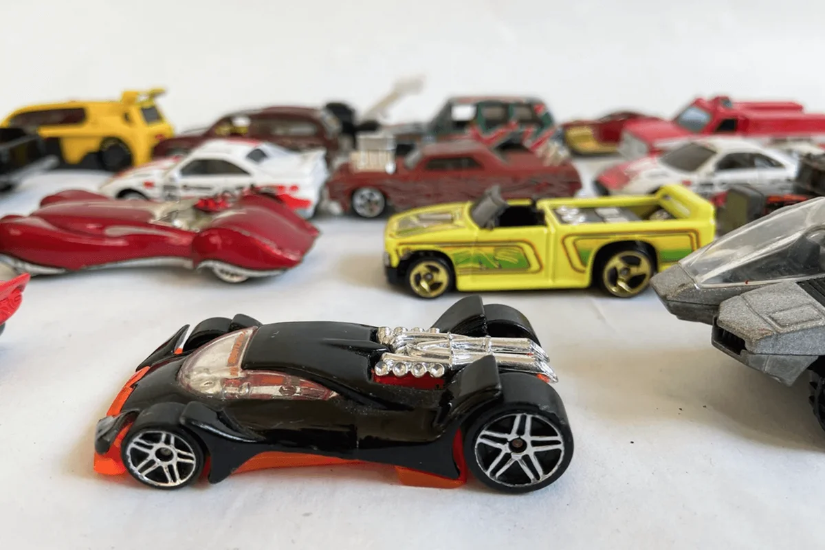 Collectible Hot Wheels Vehicles 1979 thru 2002