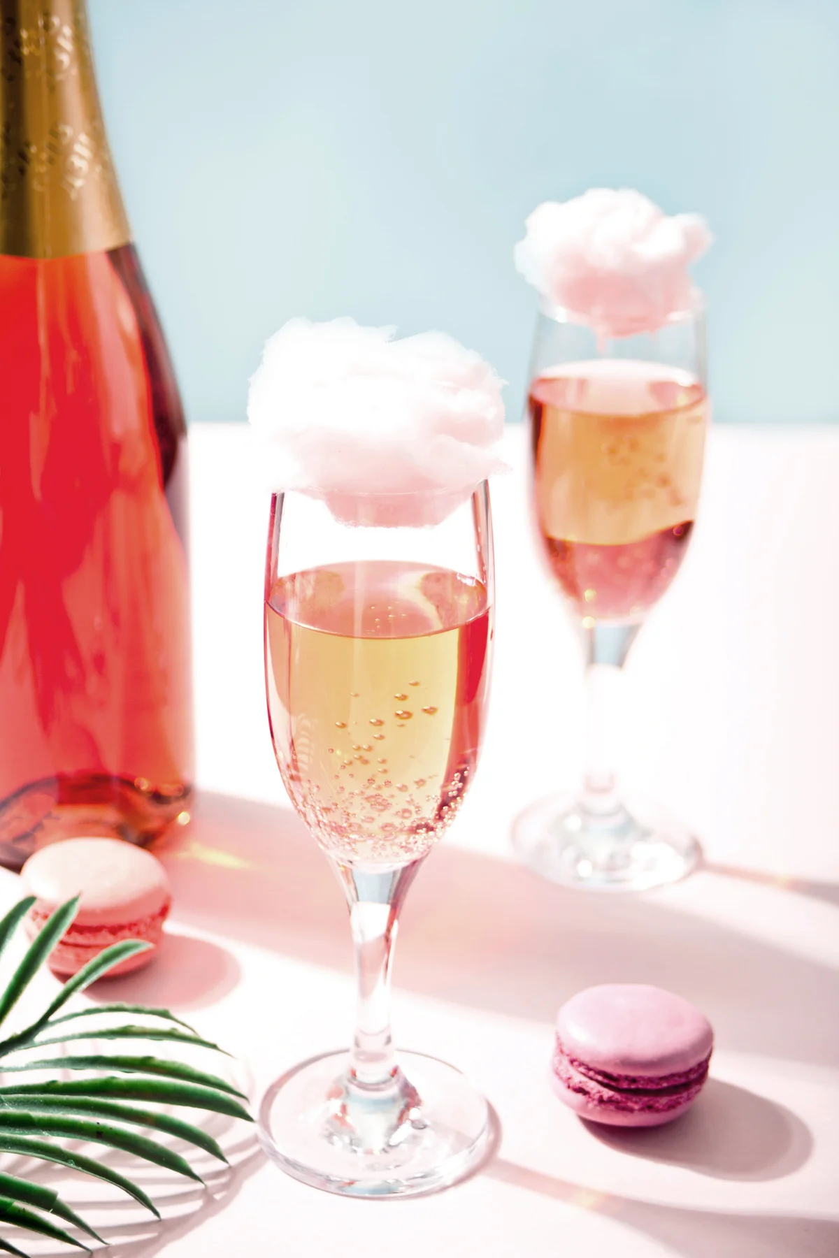 Glasses with sweet cotton candy