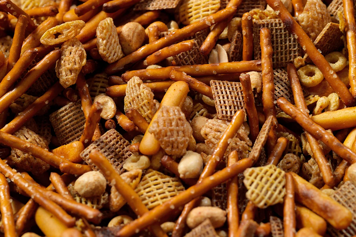 Party Mix, Baked with Whole Grain Cereals, Pretzels, Cheese Bits and Peanuts
