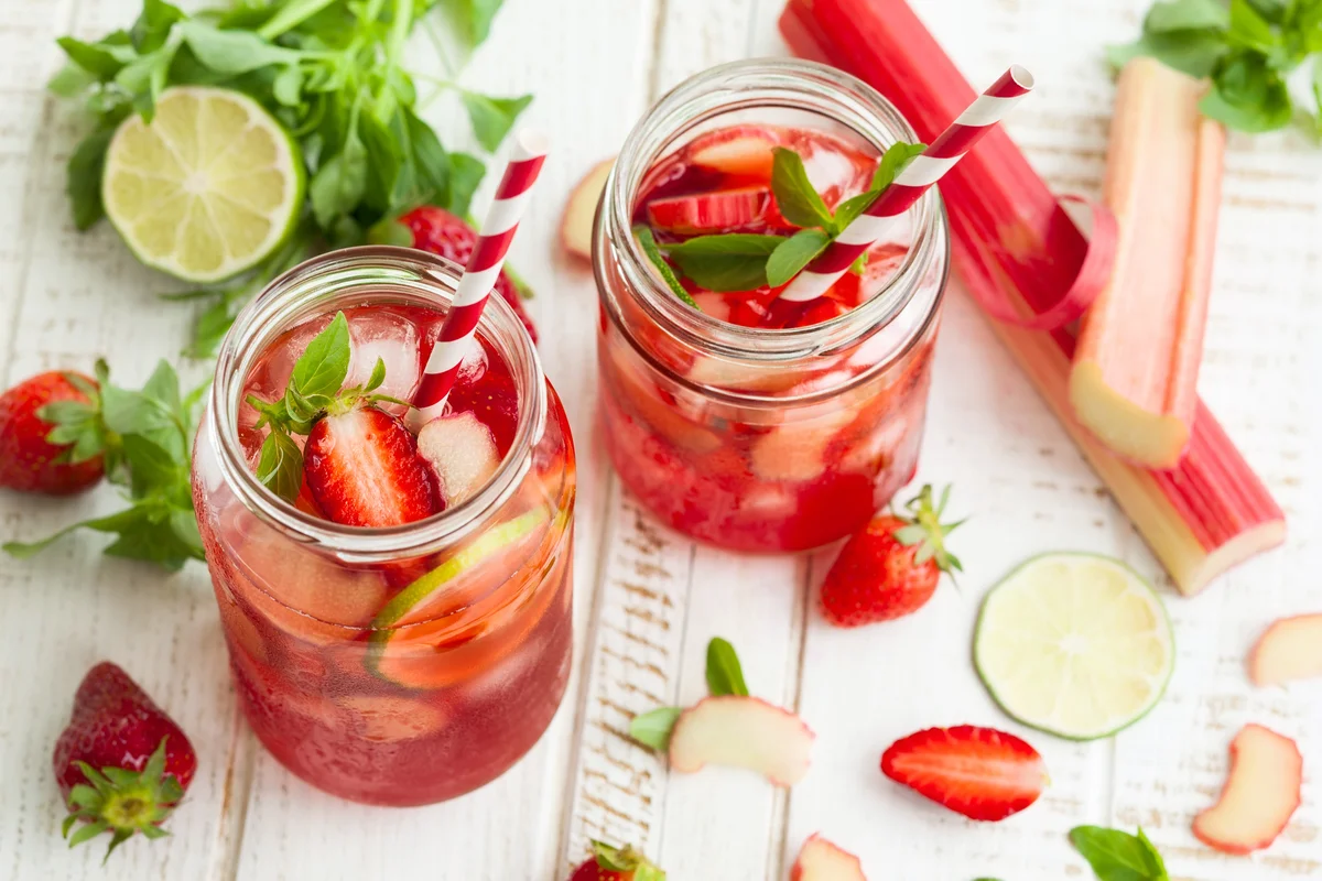 Strawberry, lime spritzer