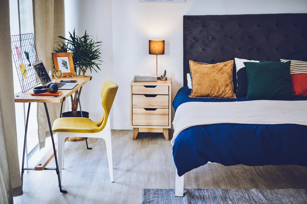 Desk setting in a guest bedroom