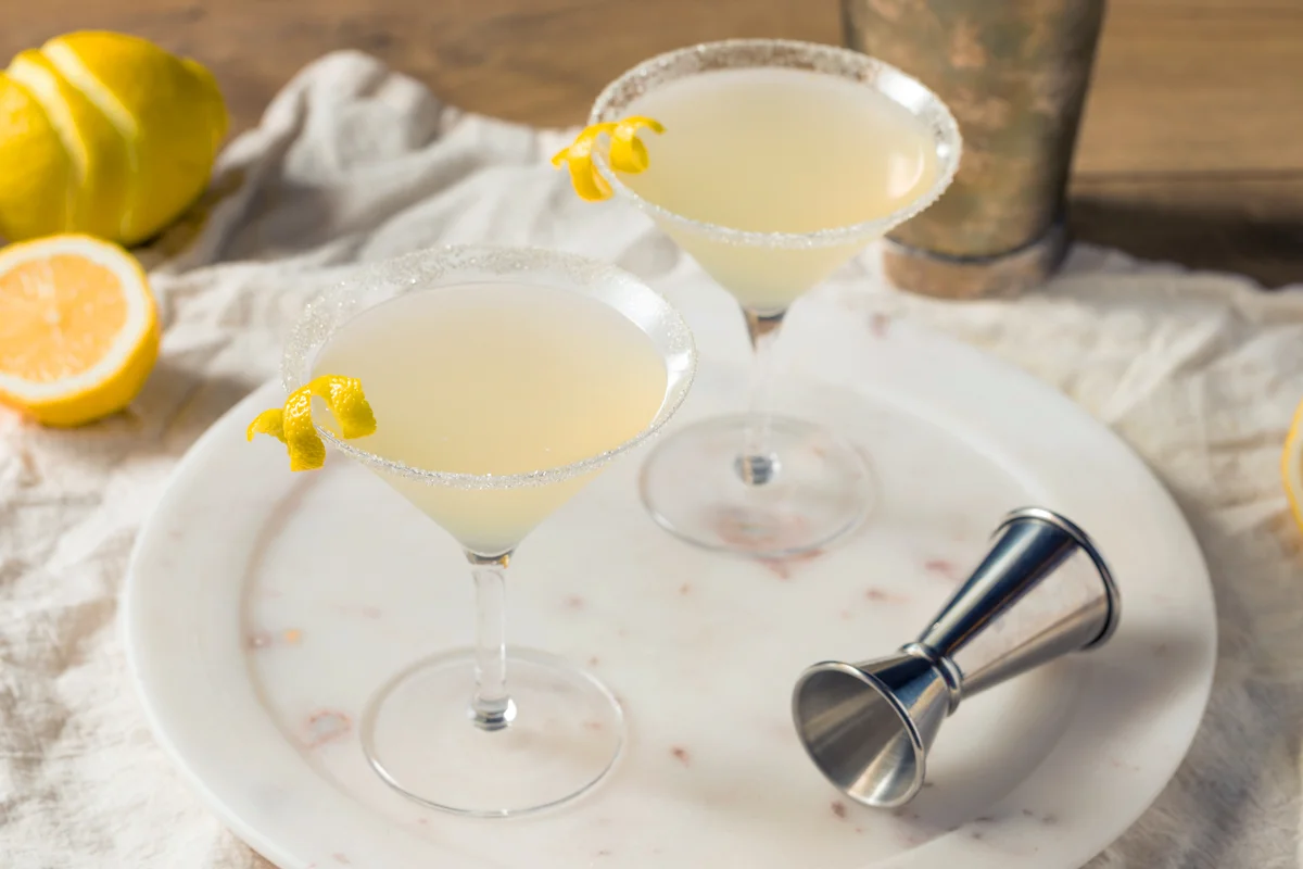 Refreshing Lemon Drop Martini Mocktail
