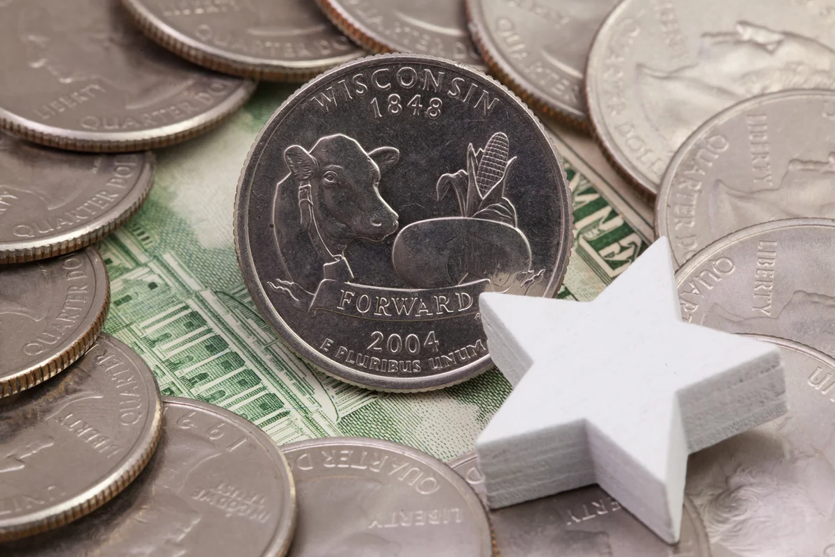 A quarter of Wisconsin, quarters of USA and white star