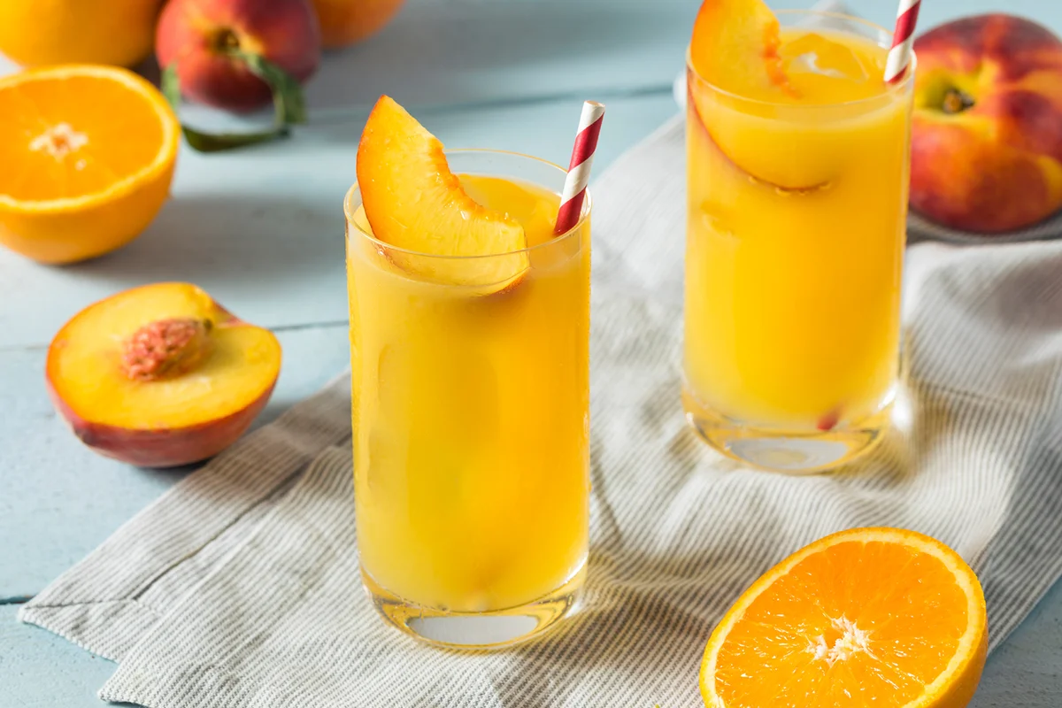 Fuzzy Navel Mocktail