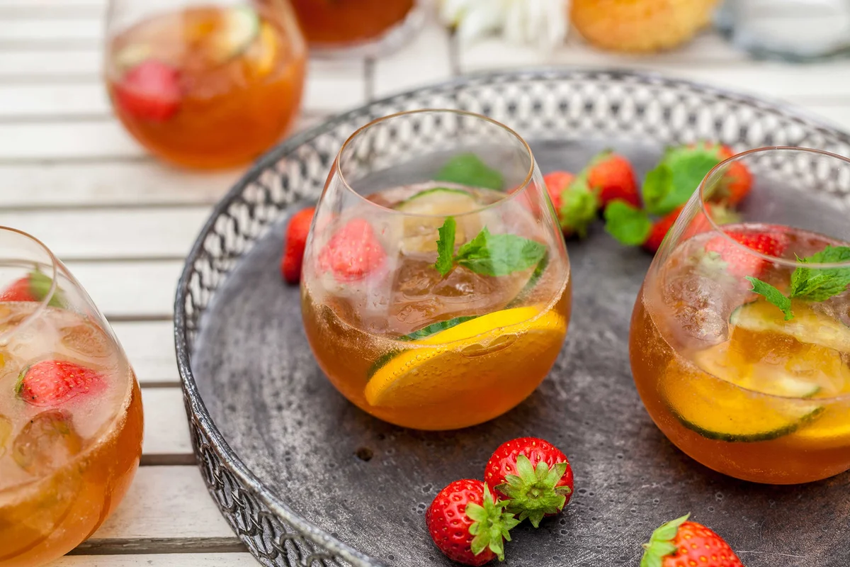 Nonalcoholic Sparkling Snow Punch