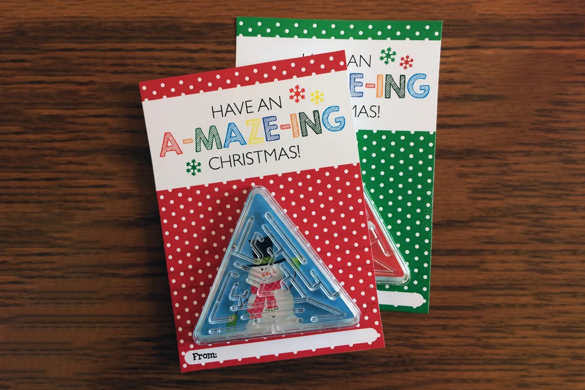 Maze toy and gift card