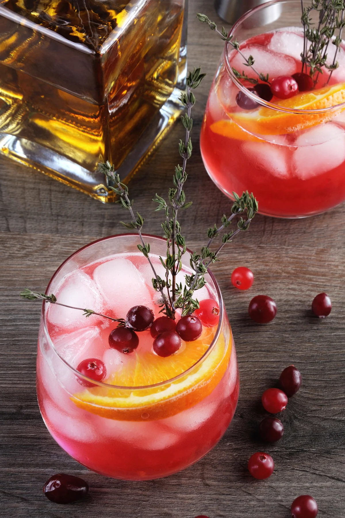 Cranberry bourbon Christmas cocktails