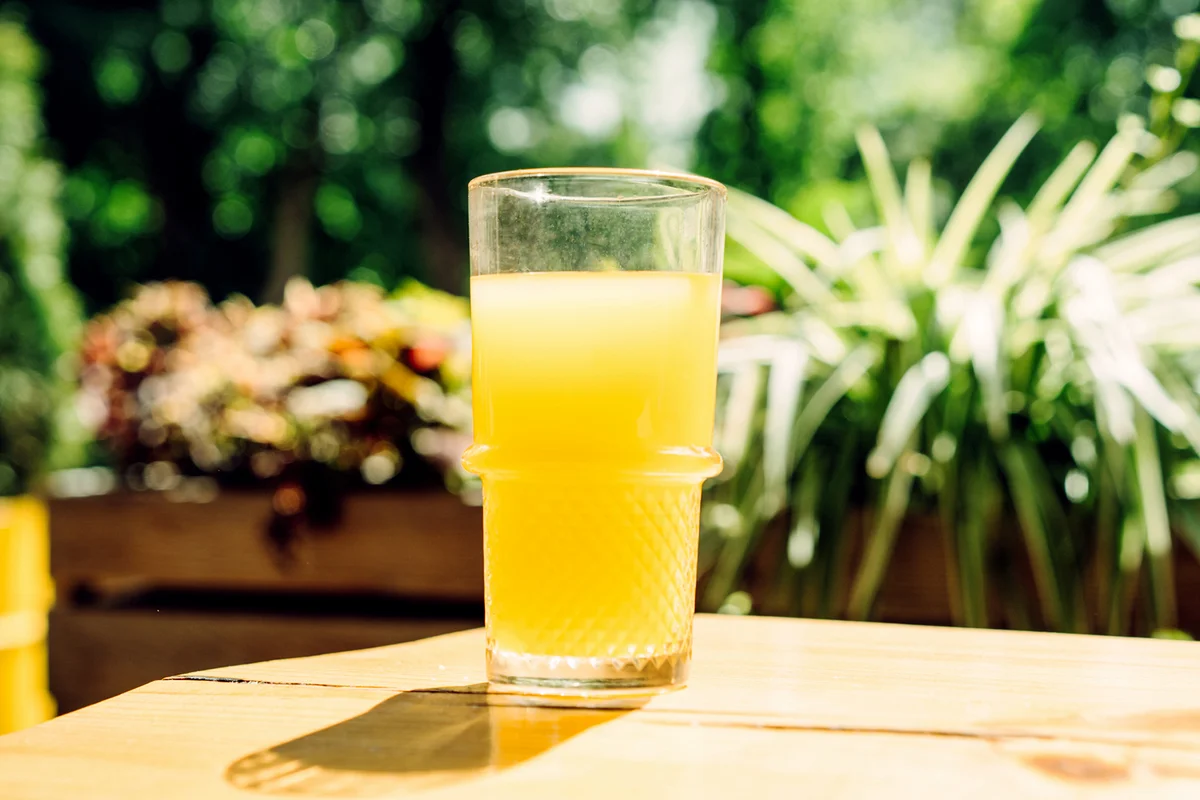 Weekday pint glass mocktail mimosa