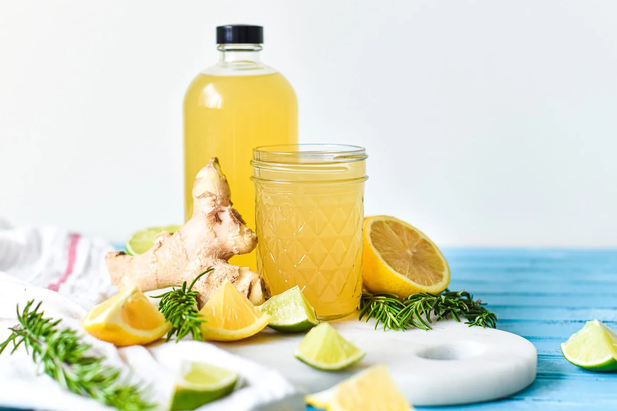 Ginger kombucha mocktail