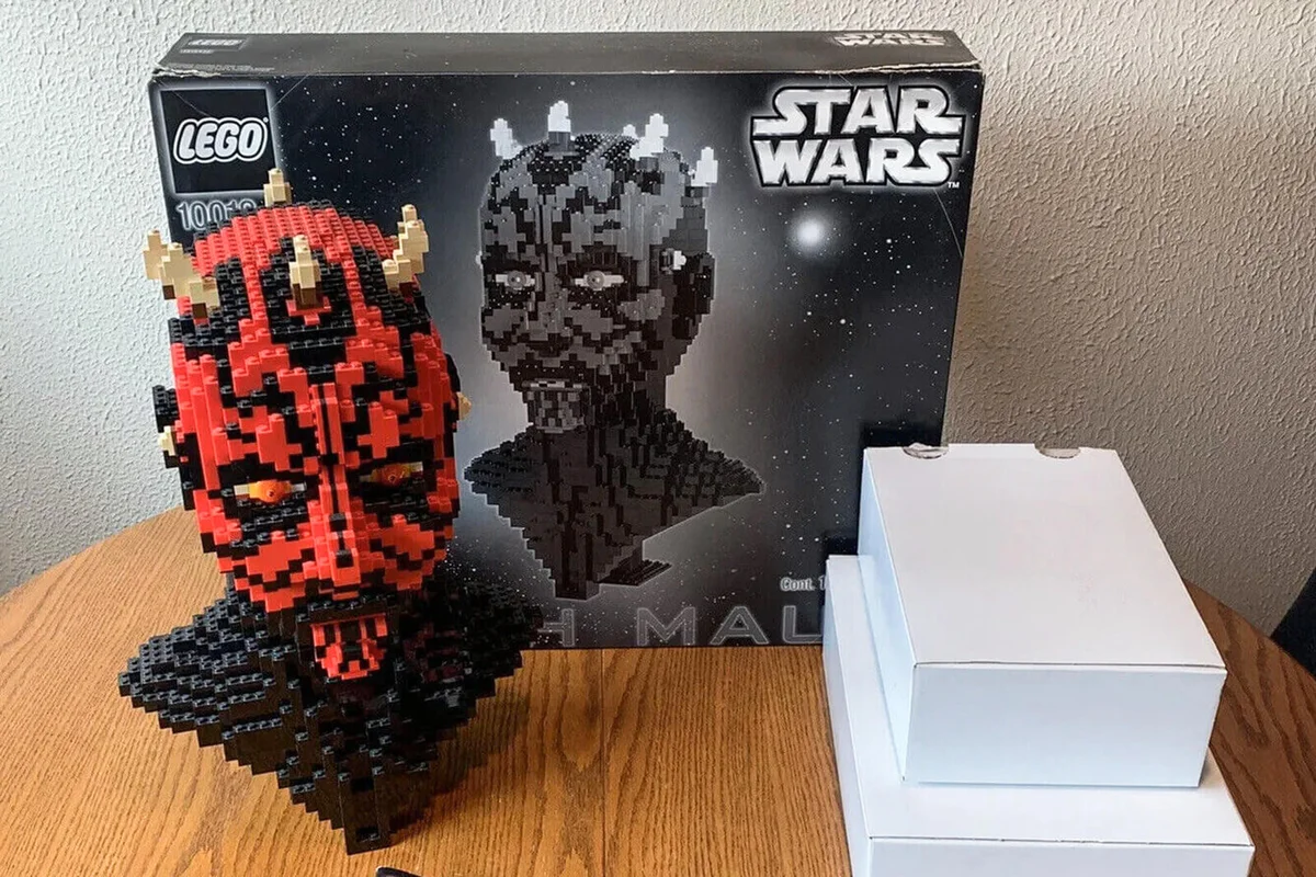 LEGO Star Wars UCS 10018 Darth Maul