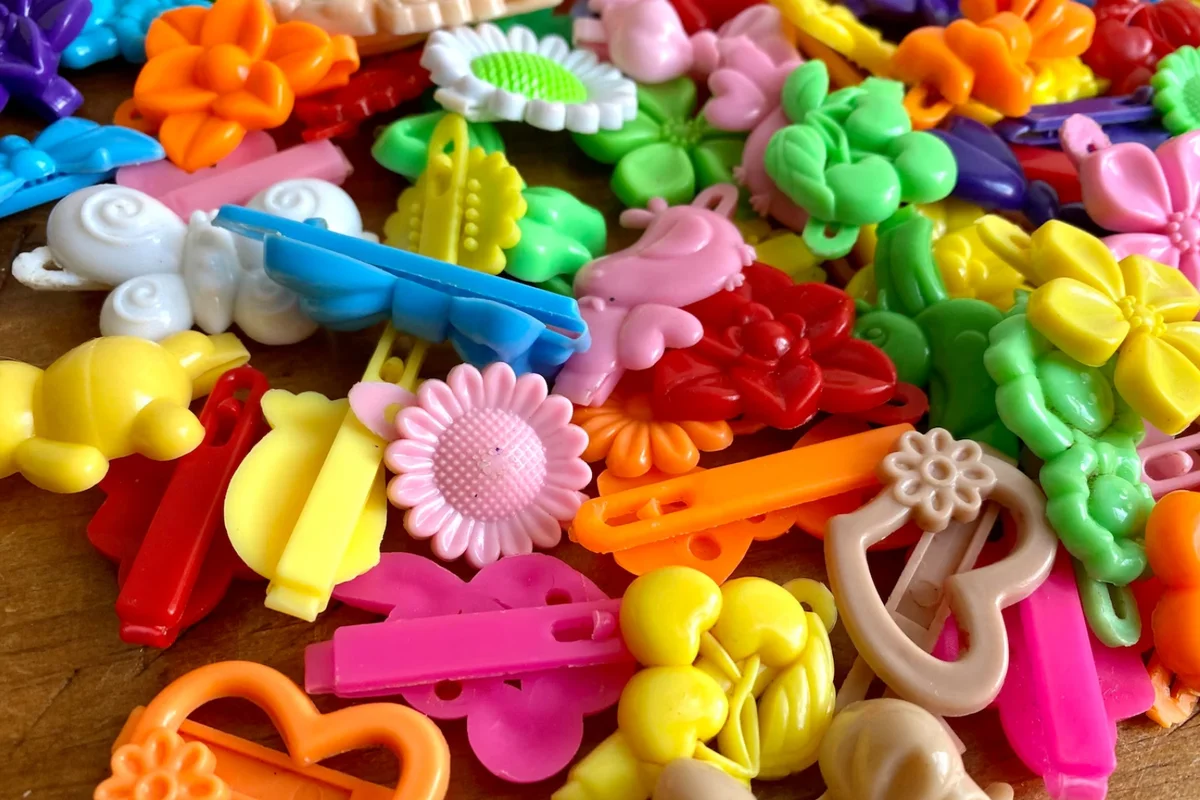 Vintage Plastic Hair Barette Clip 1970s 1980s
