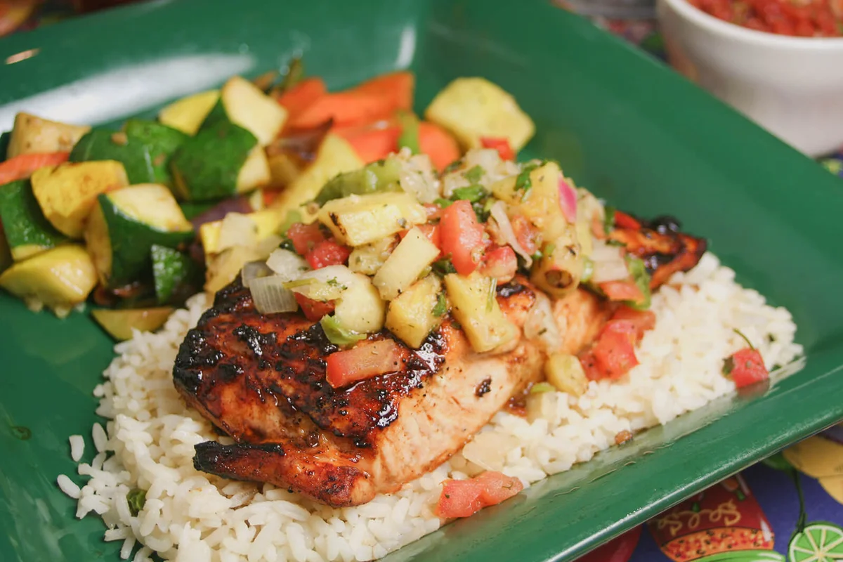Grilled Salmon with Pineapple Salsa