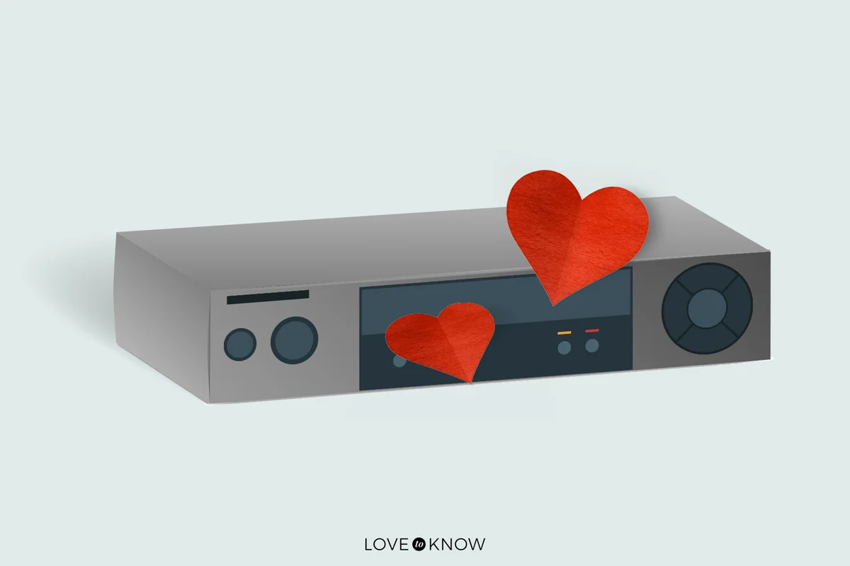 VHS tap player Valentine's Card box