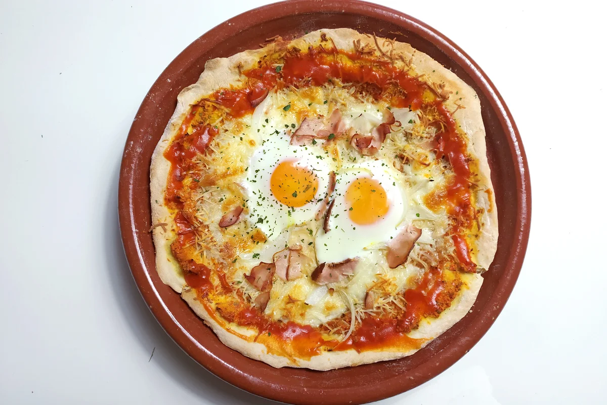 Breakfast Pizza