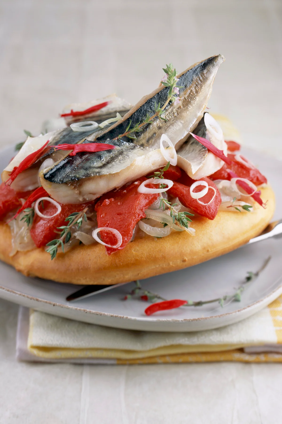Mackerel pizza
