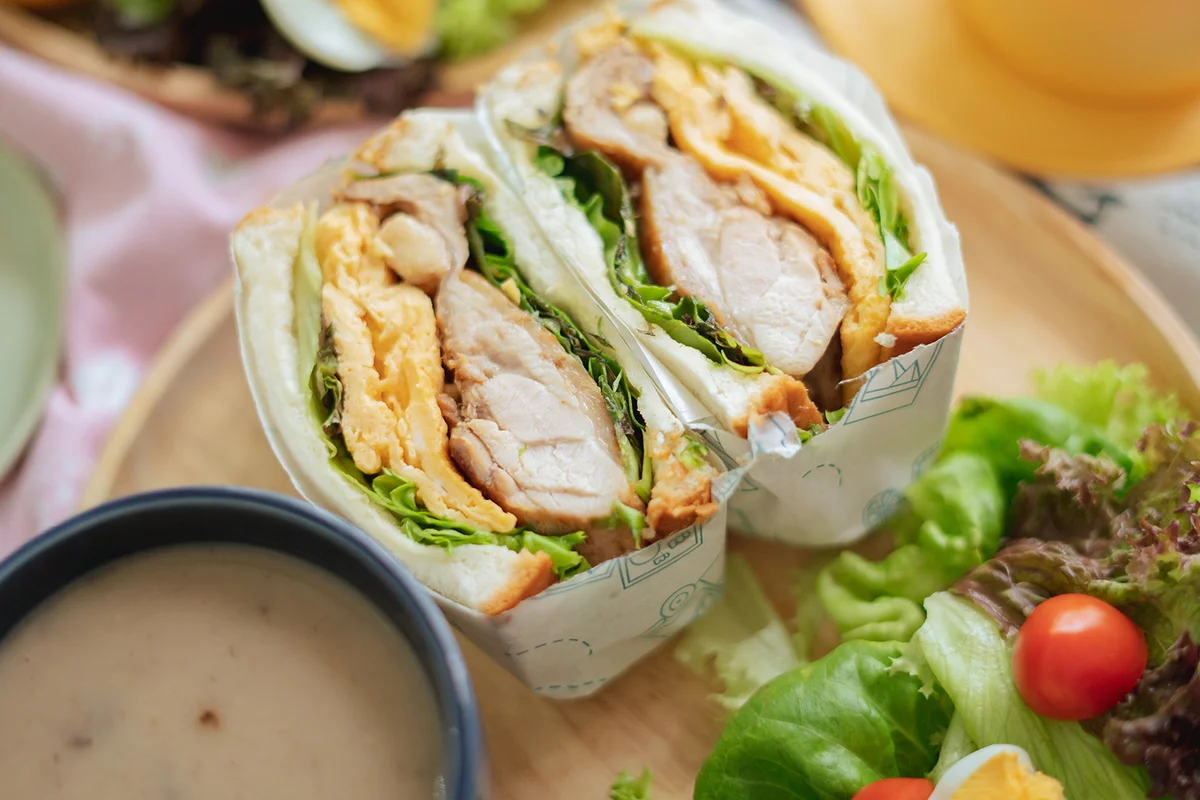 Sandwich & Salad