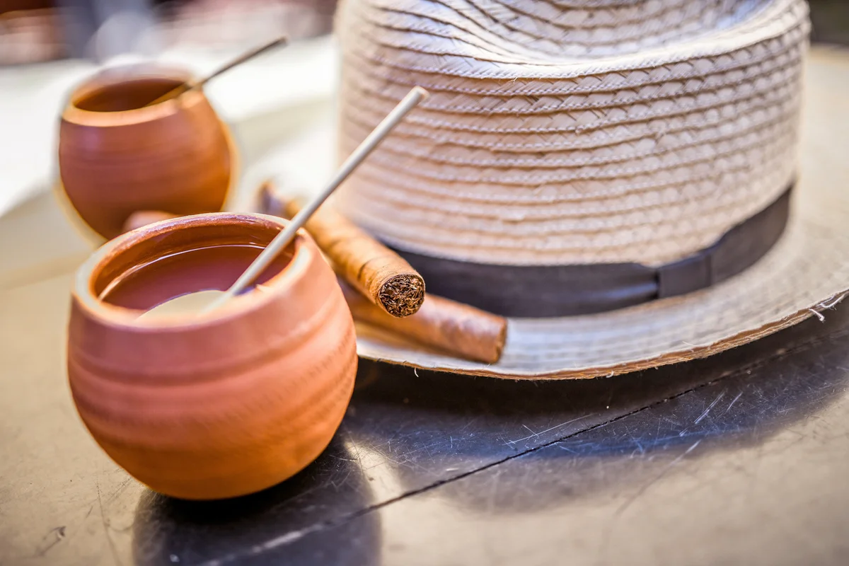 Cocktails, straw hat and cigars