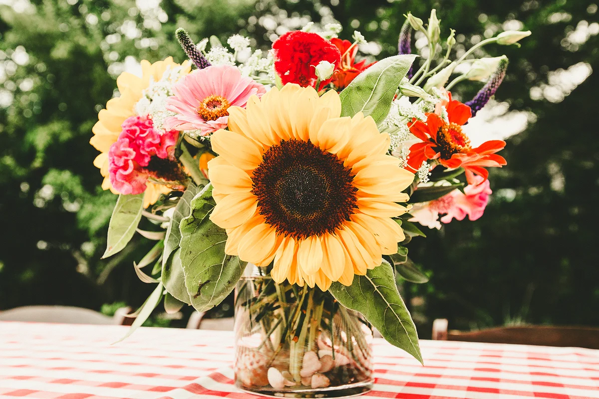 Sunflower bouquet, centerpiece,