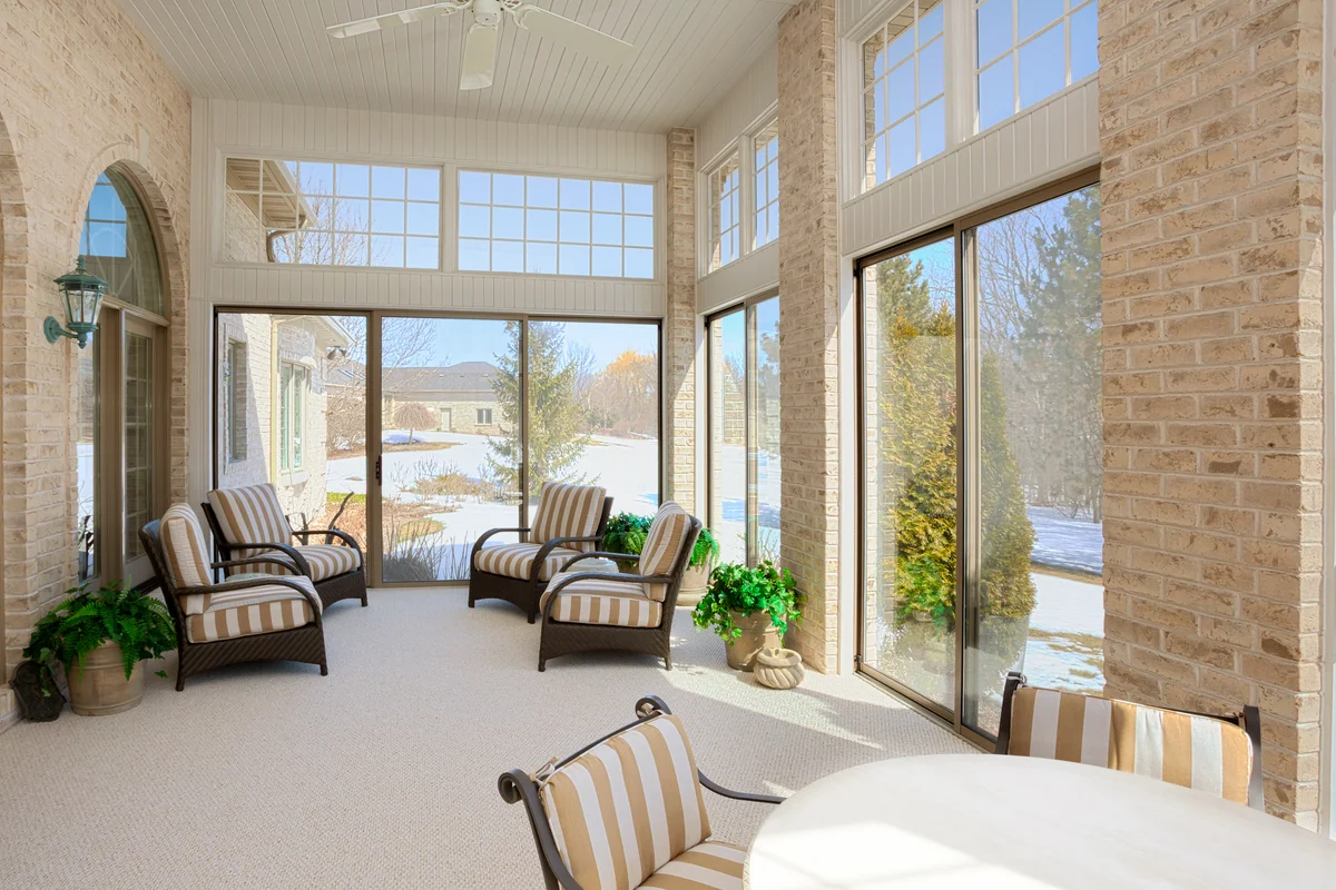 Spacious and airy Sun room