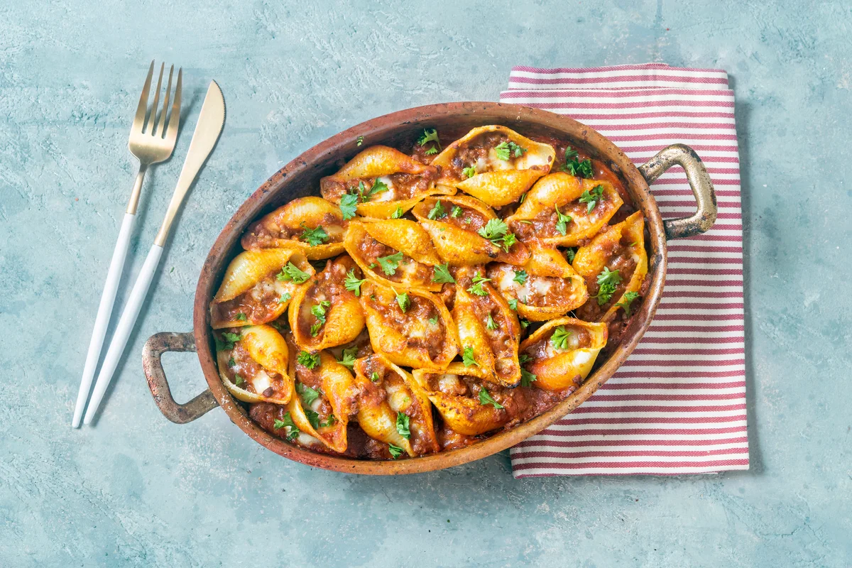 Baked shell pasta