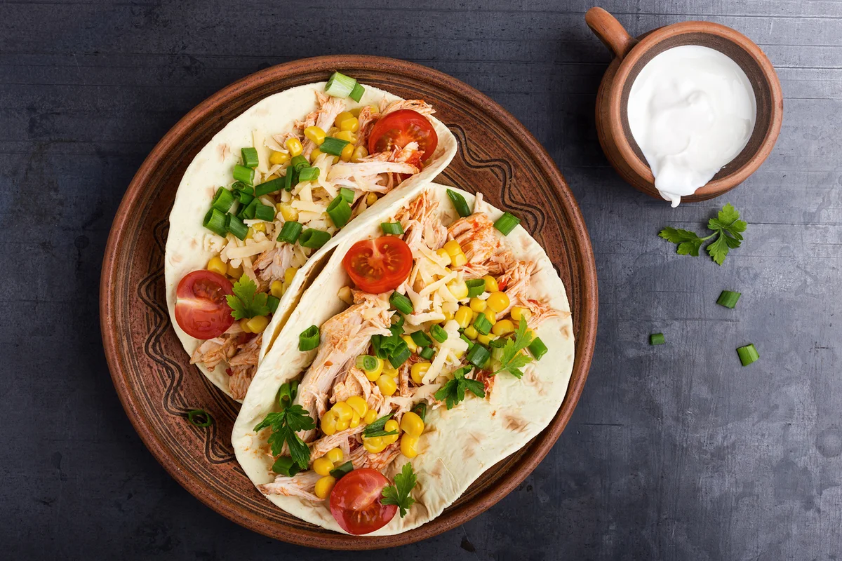 Chicken taco with corn