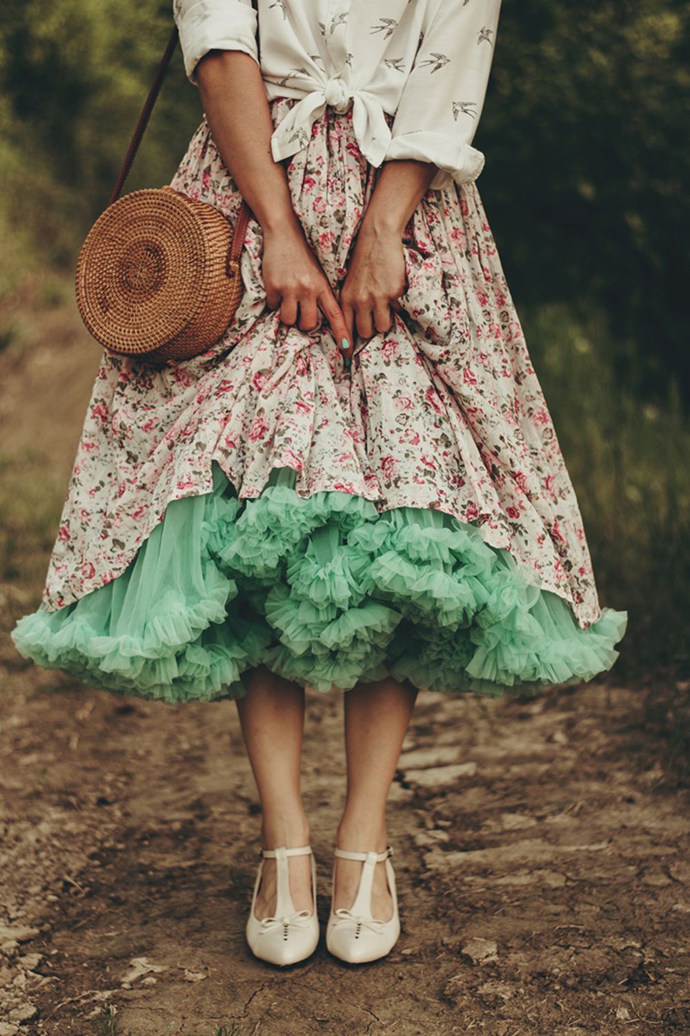 Petticoat Styles to Master Your Vintage Look