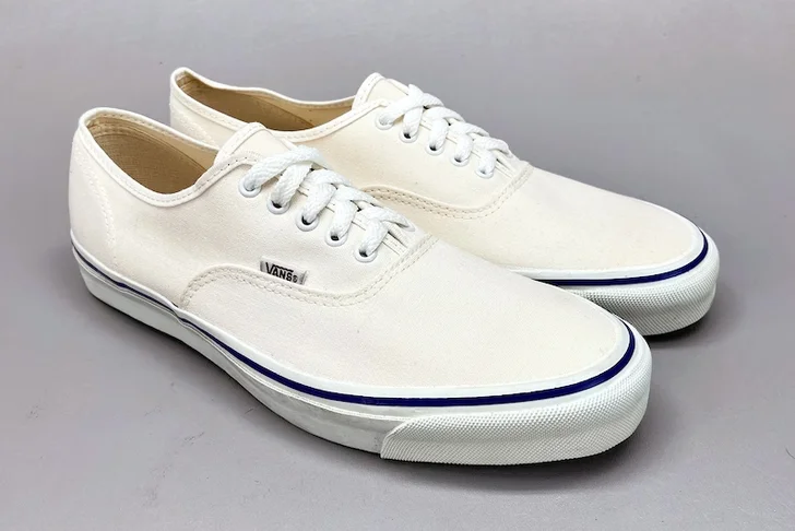 VANS Authentic