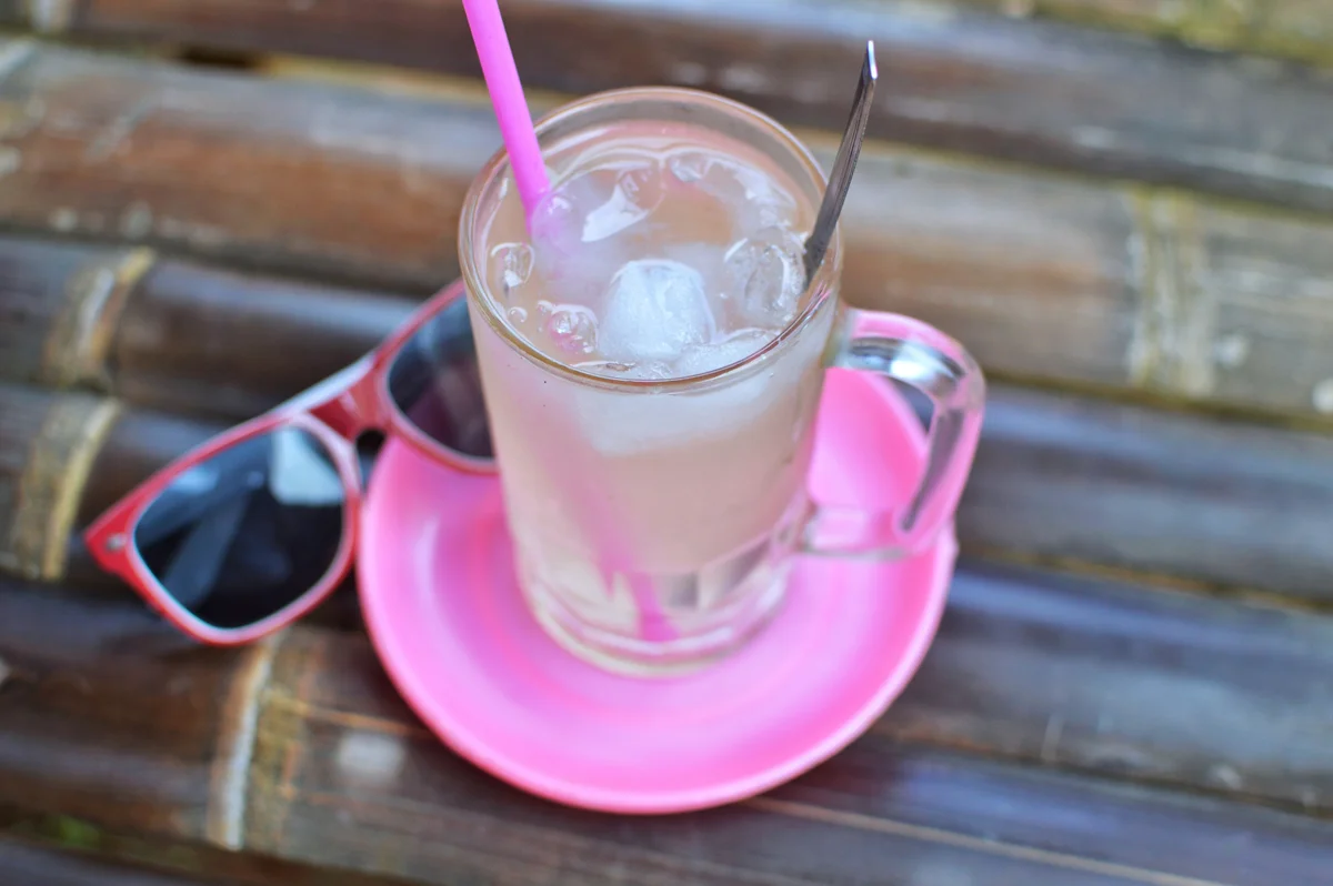 pina spritz cocktail