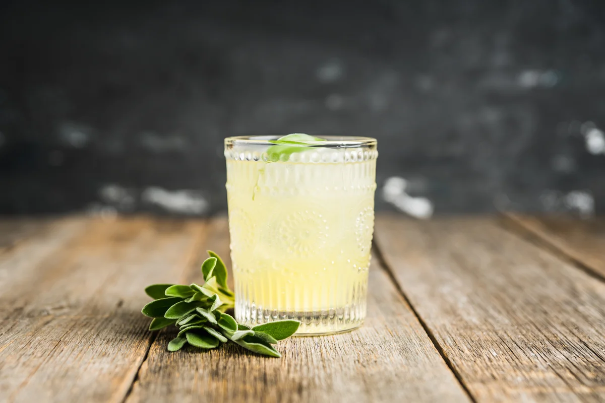 sage gin cocktail