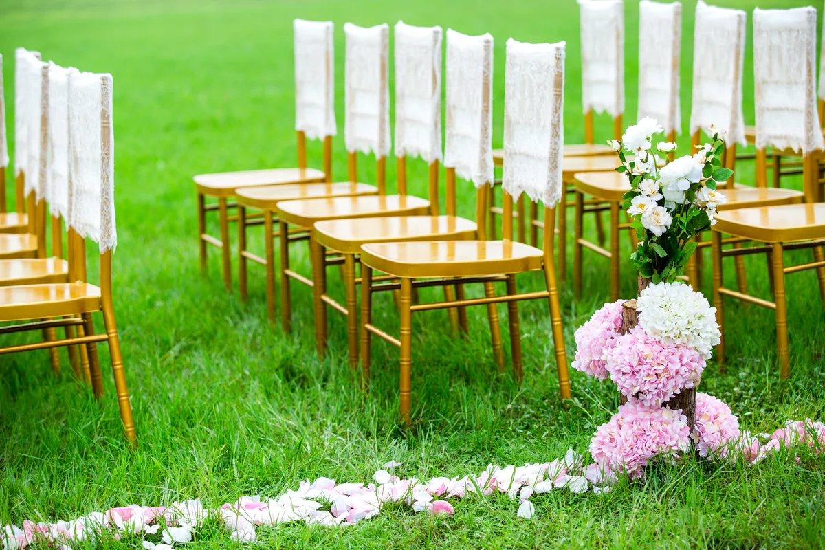 rustic grassland wedding