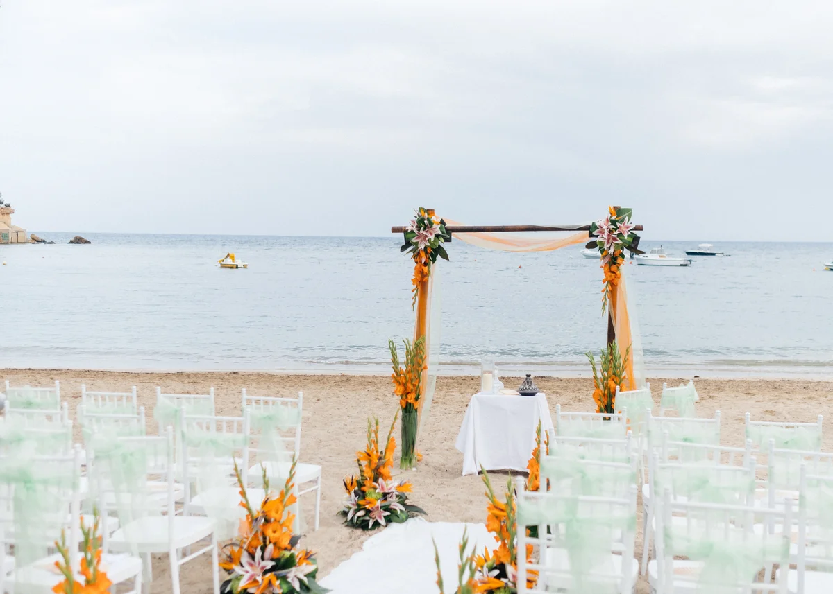 beach wedding arch