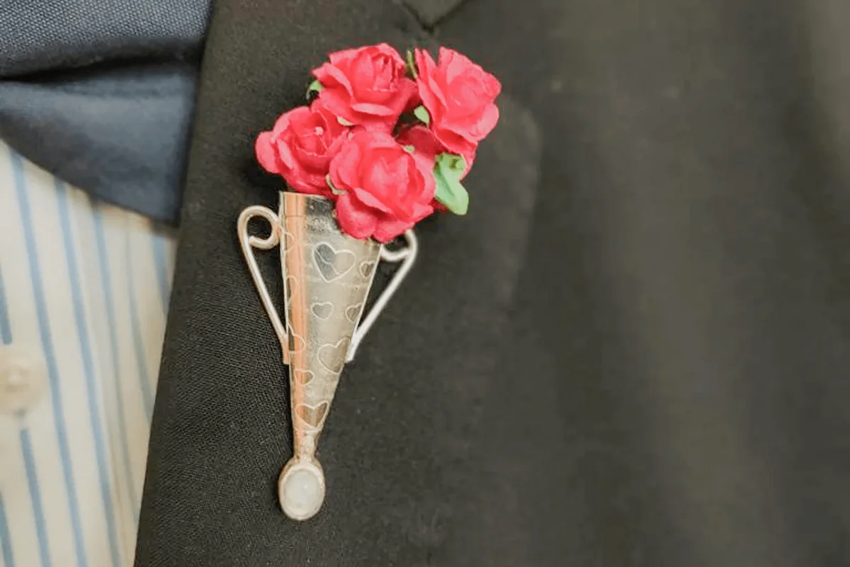 Moonstone and heart design lapel pin vase tussie mussie boutonniere brooch