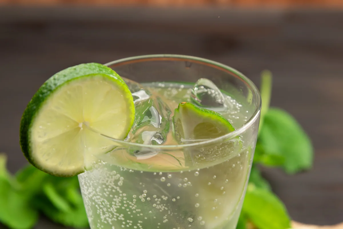 margarita seltzer cocktail