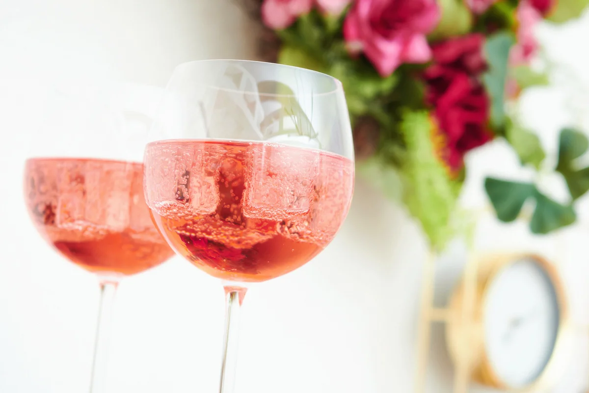 red wine spritzer