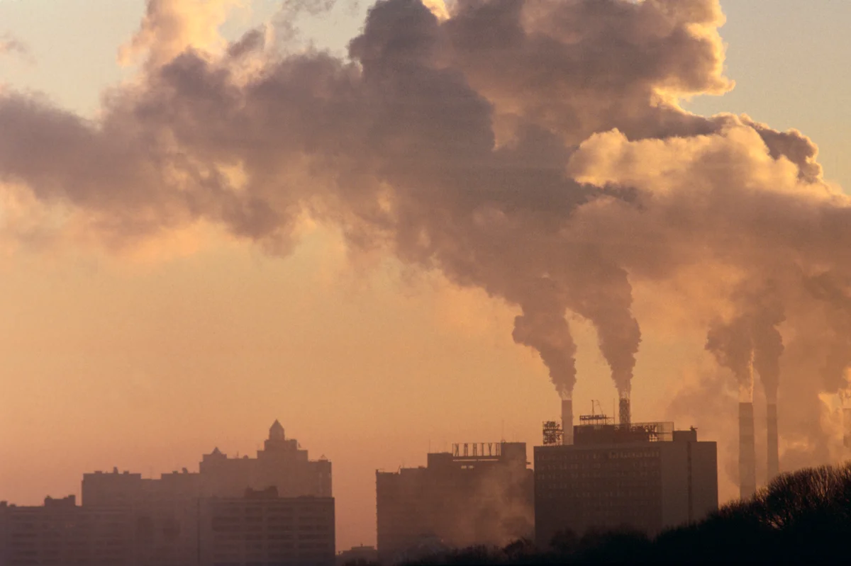 factories polluting the air