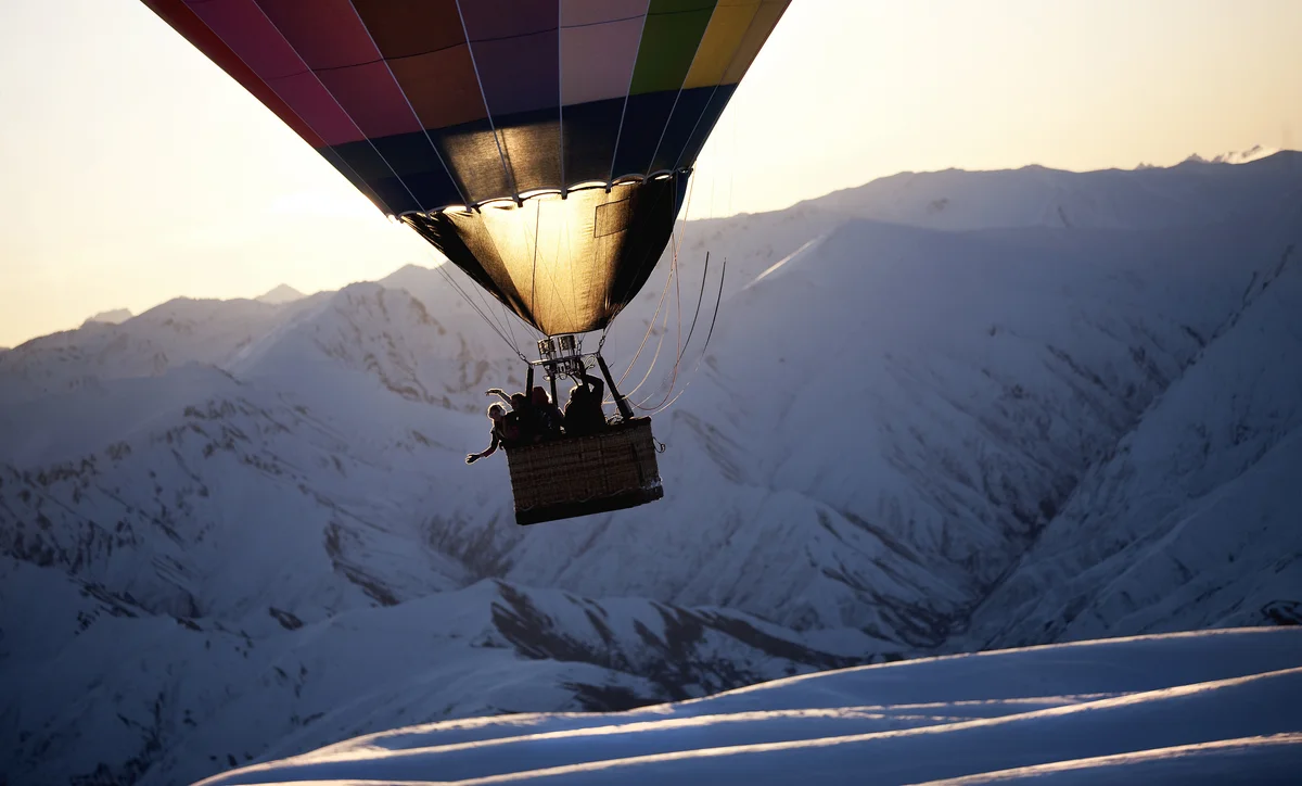 hot air balloon